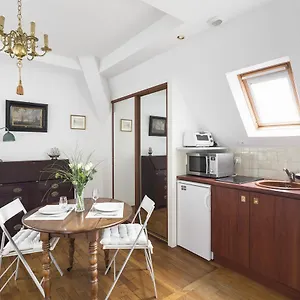  Appartement Le Chateaubriand By Cocoonr